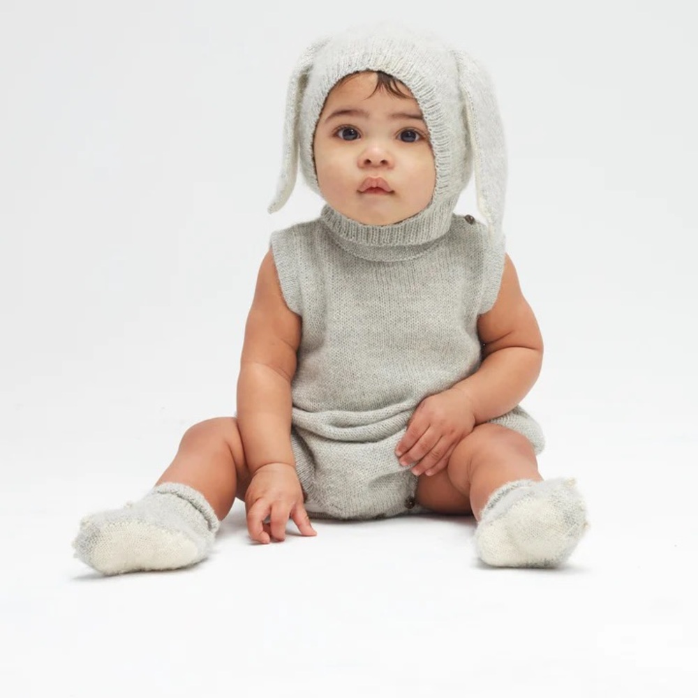 Oeuf bunny romper and hat | 100% baby alpaca - Picture 6 of 6